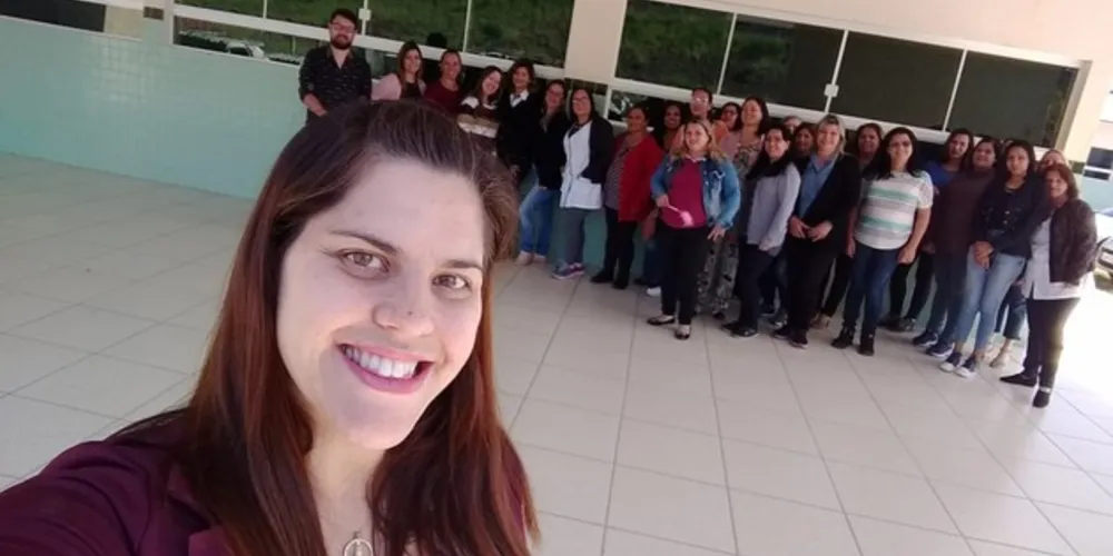 Imagem ilustrativa da imagem Professora destaca oficina do Vamos Ler em Jaguariaíva