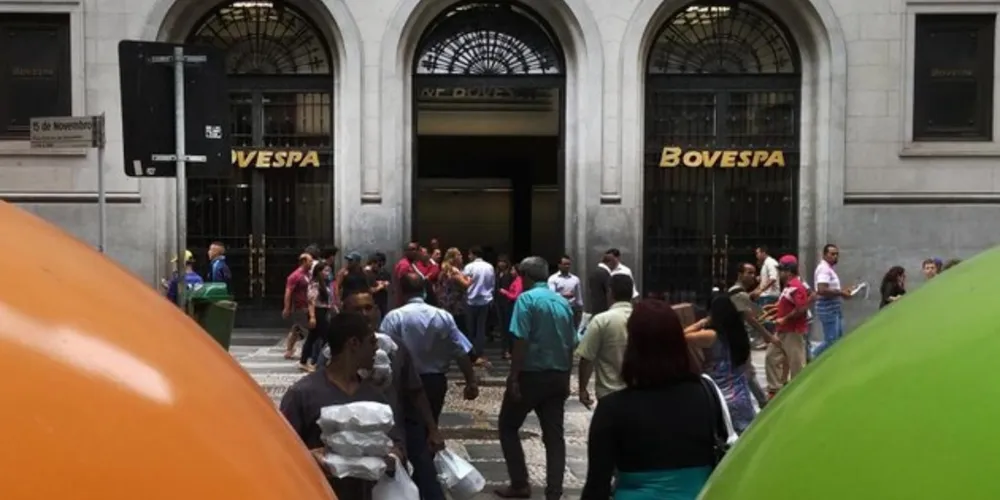 Nesta sexta-feira, vários BC anunciaram pacotes de estímulos e medidas para tentar com atenuar os efeitos da pandemia nas respectivas economias