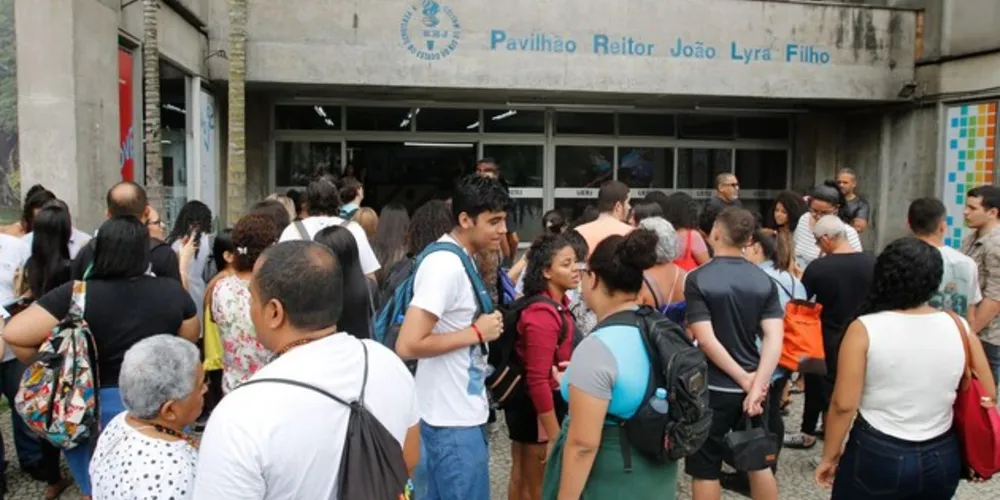 Por causa do coronavírus, o prazo passou de 16 para 20 de março