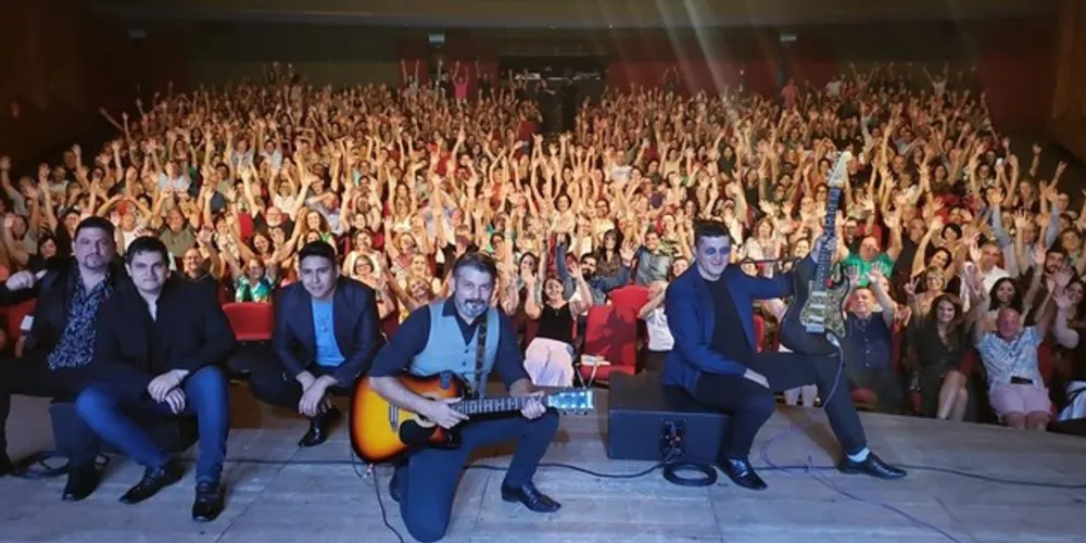 Imagem ilustrativa da imagem Show do Bee Gees e Queen cover é mantido no Ópera