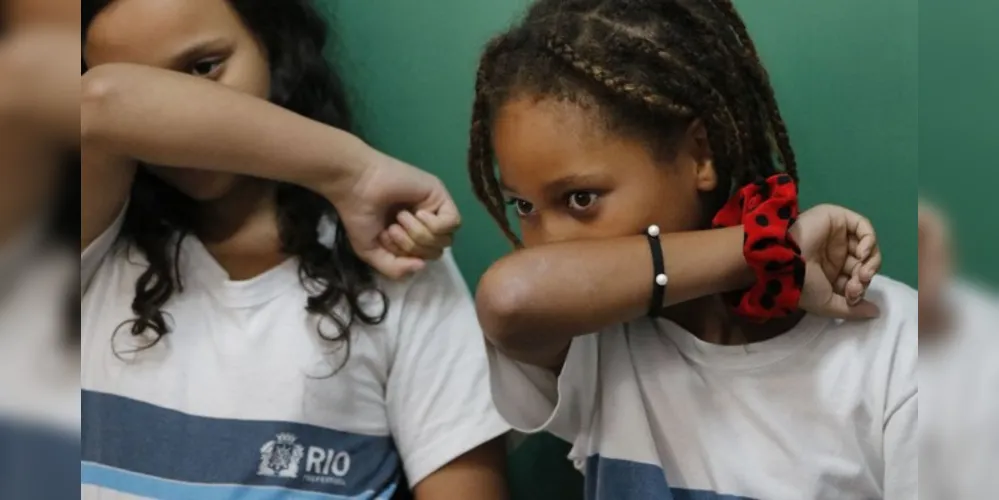 Ao todo 13 estados tem casos confirmados e mais de 1.496 pessoas são suspeitas de infecção em todo o país