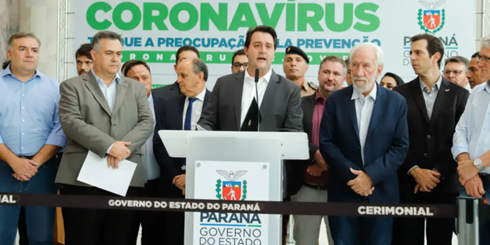 Governador assinou decreto com uma série de decisões para amenizar a crise epidemiológica de Coronavírus
