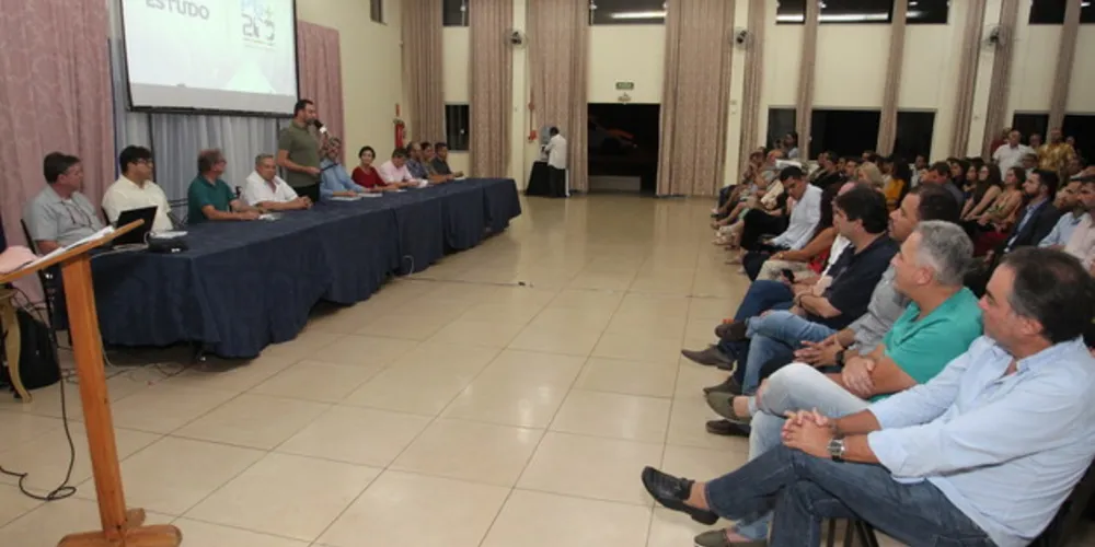 Imagem ilustrativa da imagem PG+200 reuniu lideranças para discutir propostas para cidade