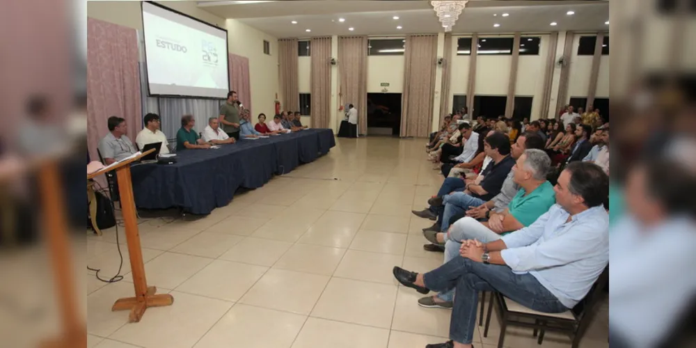 Imagem ilustrativa da imagem PG+200 reuniu lideranças para discutir propostas para cidade