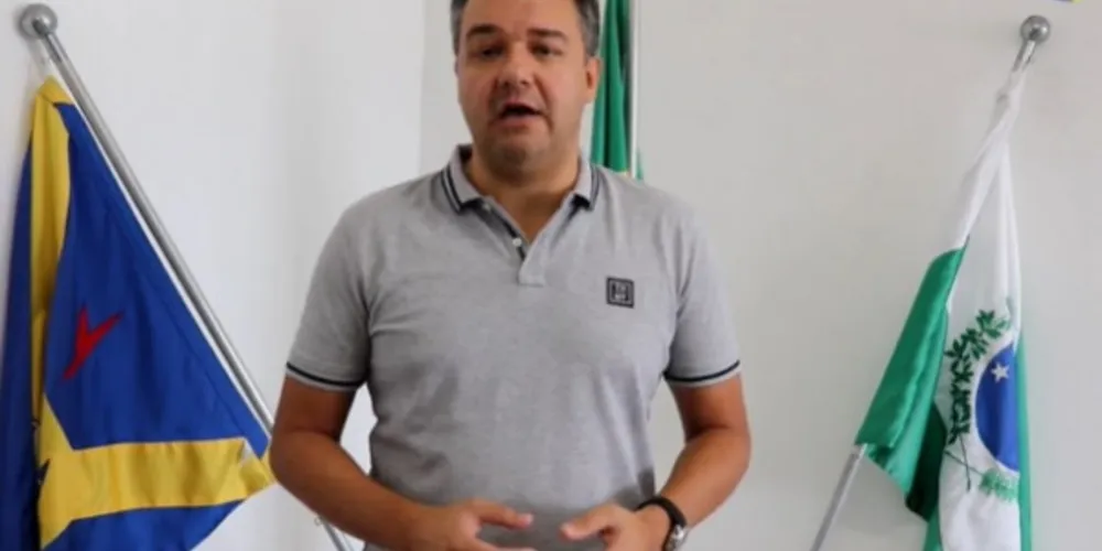 A Prefeitura de Guaratuba, por meio da Secretaria Municipal da Saúde, informa que na tarde de terça (17) recebeu no Pronto Socorro um paciente com 67 anos, com sintomas de coronavírus