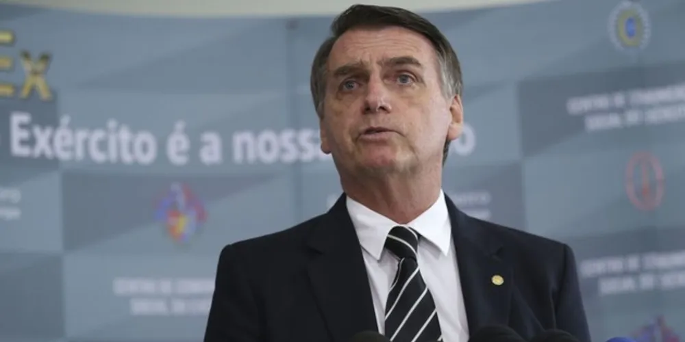 Imagem ilustrativa da imagem Bolsonaro quer decretar estado de calamidade pública no BR