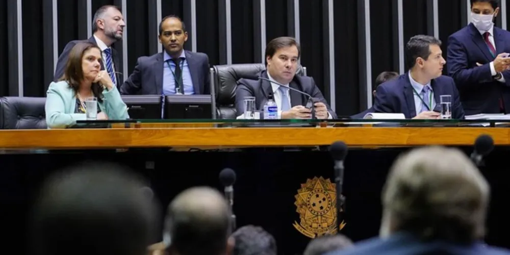 Medida é inédita em nível federal e, se aprovada, permite ao governo não atingir a meta fiscal
