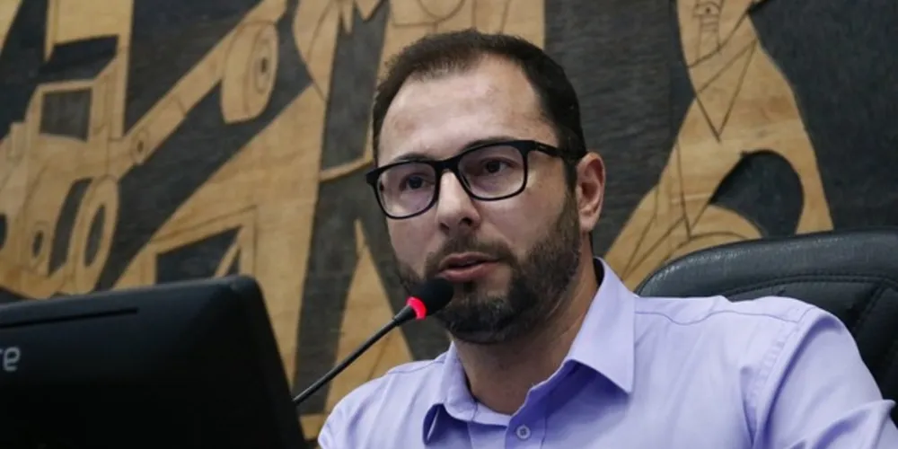 Vereador Daniel Milla colocou os carros da Câmara à disposição da Fundação de Saúde