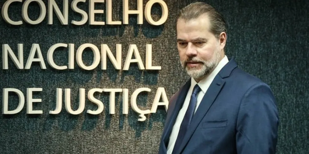 Imagem ilustrativa da imagem CNJ suspende prazos processuais no país até 30 de abril