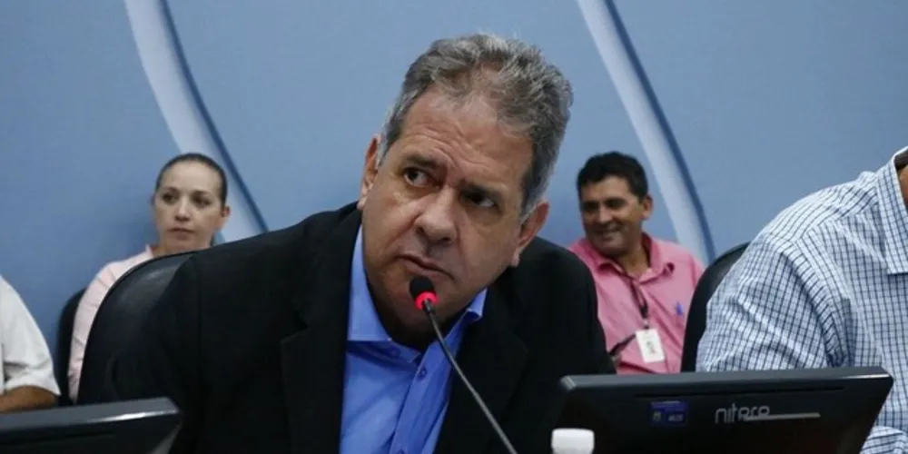 Imagem ilustrativa da imagem Valtão pede que Prefeitura de PG suspenda execuções fiscais