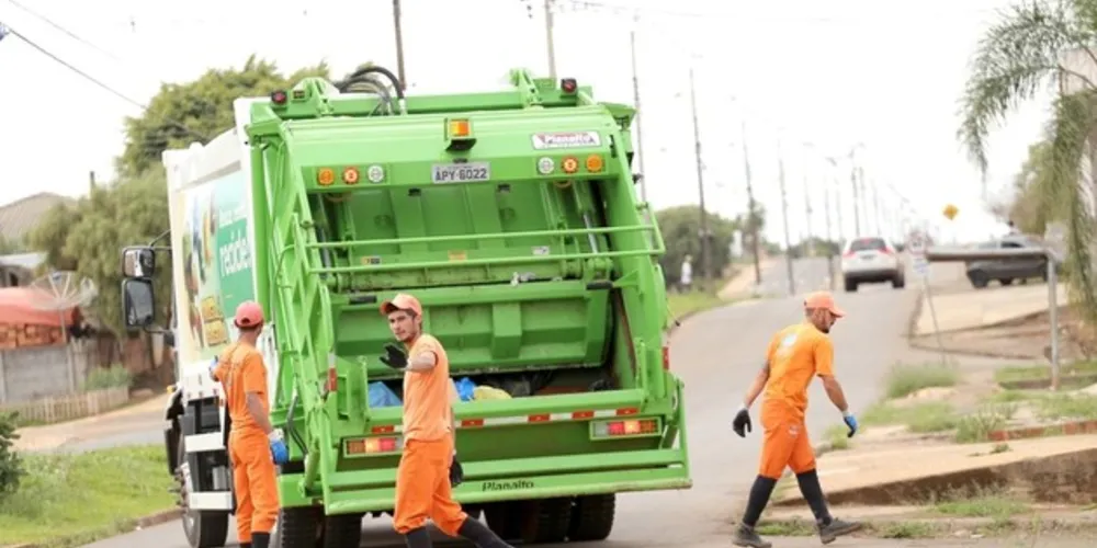 Companhia é a responsável pela coleta de resíduos sólidos na cidade;