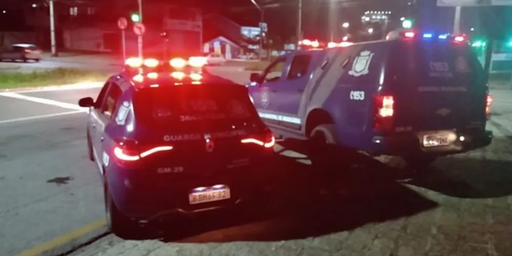 Guarda Municipal foi acionada para atender a várias denúncias de aglomerações
