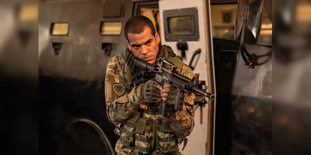 Marcelo Mello Jr. na série do Globoplay “Arcanjo Renegado”