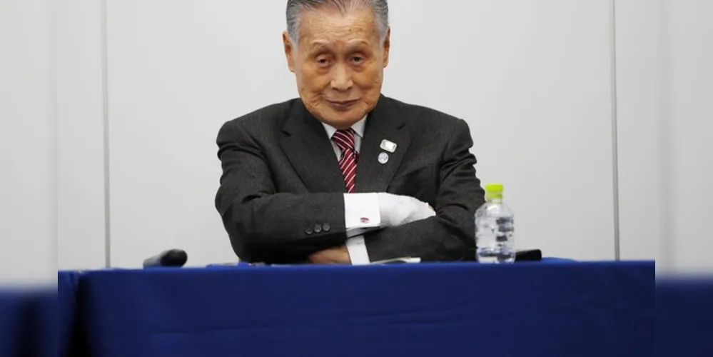 Yoshiro Mori afirma que cancelamento "está fora de cogitação"