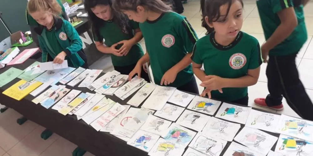 Imagem ilustrativa da imagem Teatro e exposição dialogam sobre à Dengue