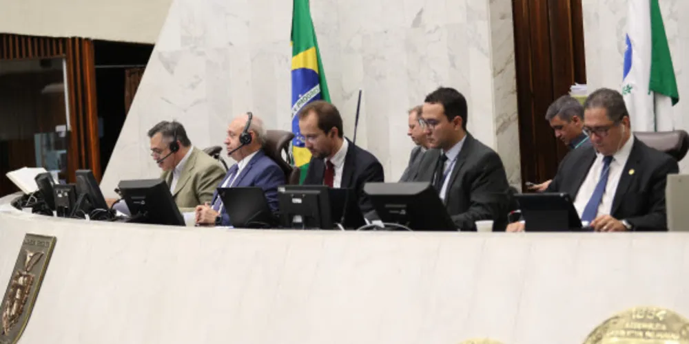 Beto Preto falou aos deputados sobre as ações de enfrentamento ao coronavírus no Paraná