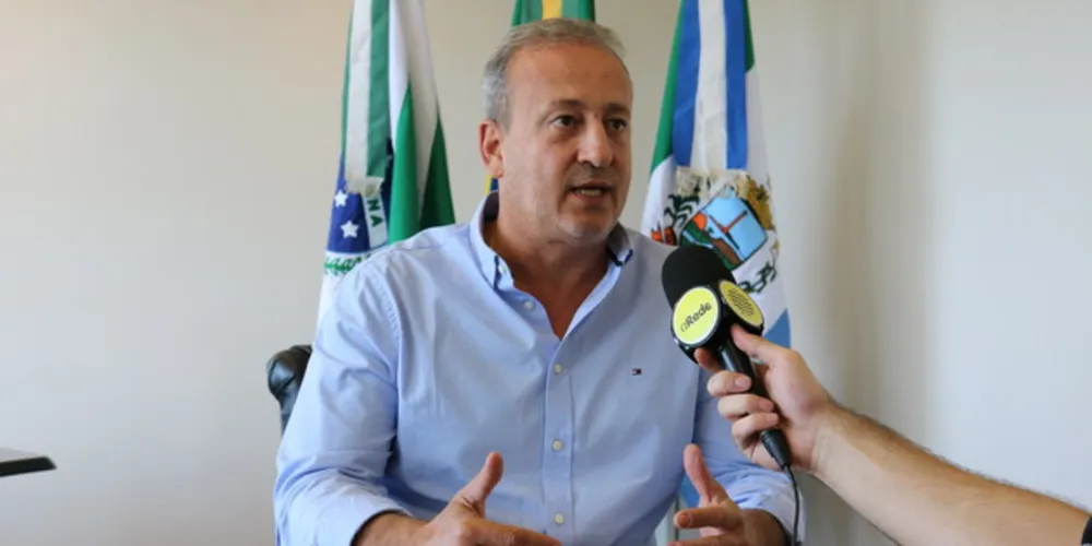 Moacyr Fadel pede que população continue em casa para evitar propagação do vírus