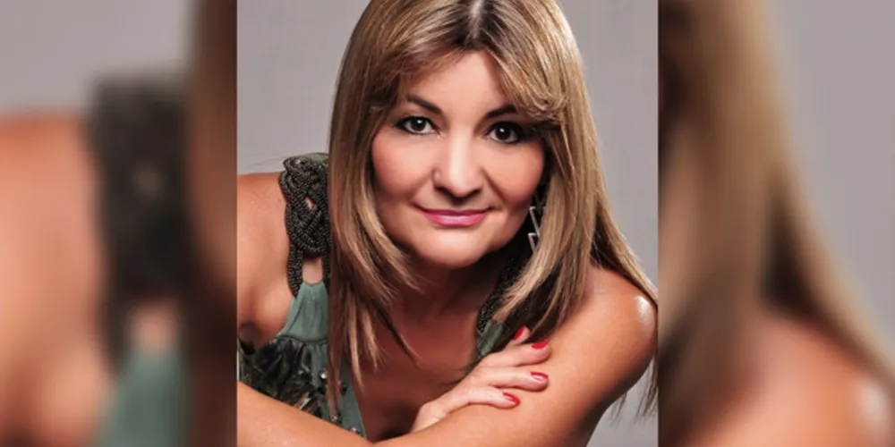 Marivete Souta é Mestre em Estudos da Linguagem pelo Programa de Pós-graduação da Universidade Estadual de Ponta Grossa