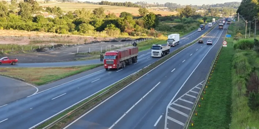 Imagem ilustrativa da imagem Transporte de cargas sente impactos do coronavírus