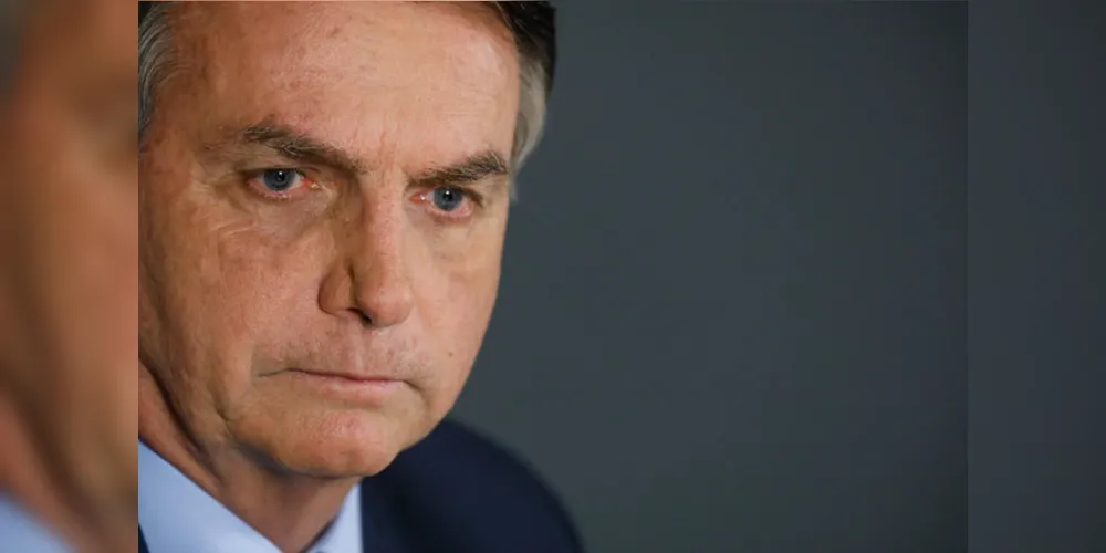 Na noite dessa quarta (25), o presidente já havia anunciado, em sua conta no Twitter, que liberaria os serviços