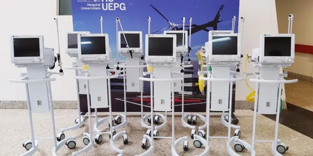  Os monitores multiparamétricos e os respiradores pulmonares artificiais, adquiridos pela Secretaria Estadual de Saúde, têm um valor aproximado de R$650 mil