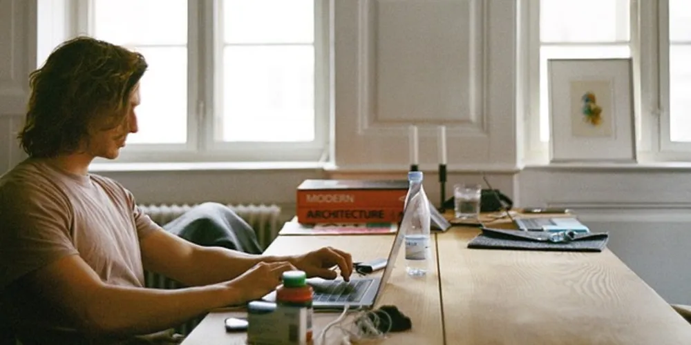 Imagem ilustrativa da imagem Sete dicas importantes para ter a tecnologia ao seu lado no home office