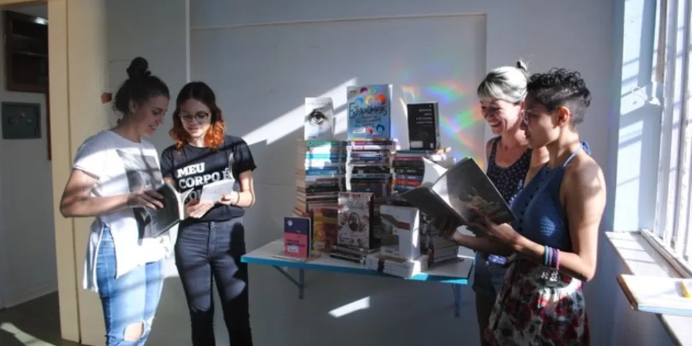 Com sede fechada para conter a pandemia da Covid-19, Biblioteca lança programação virtual