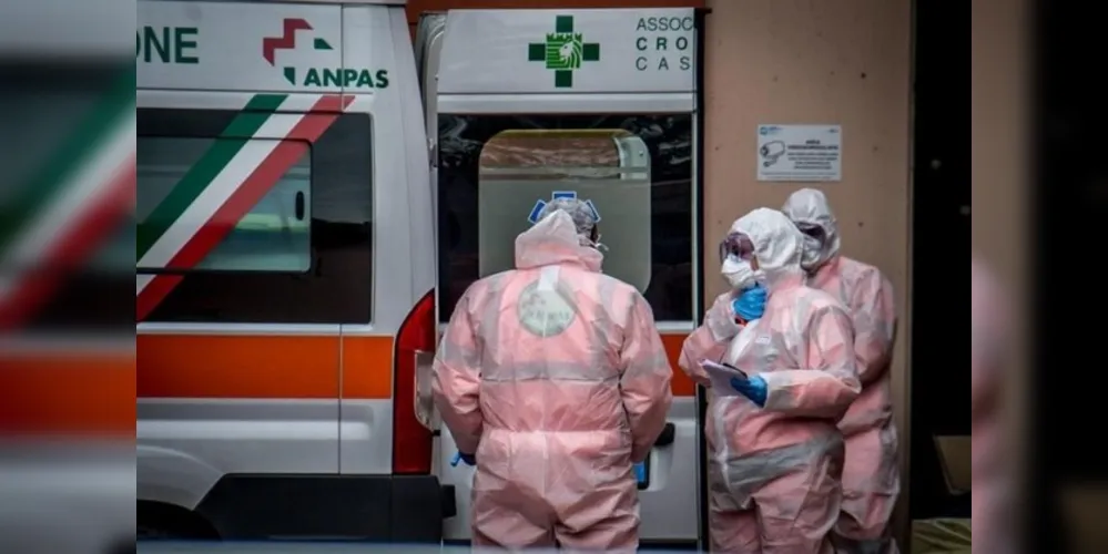 Imagem ilustrativa da imagem Número de mortos na Itália por Covid passa de 10 mil
