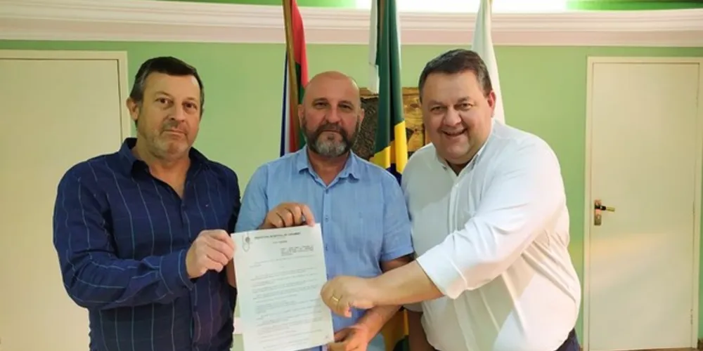 Imagem ilustrativa da imagem Prefeito de Carambeí sanciona lei que garante vale-alimentação