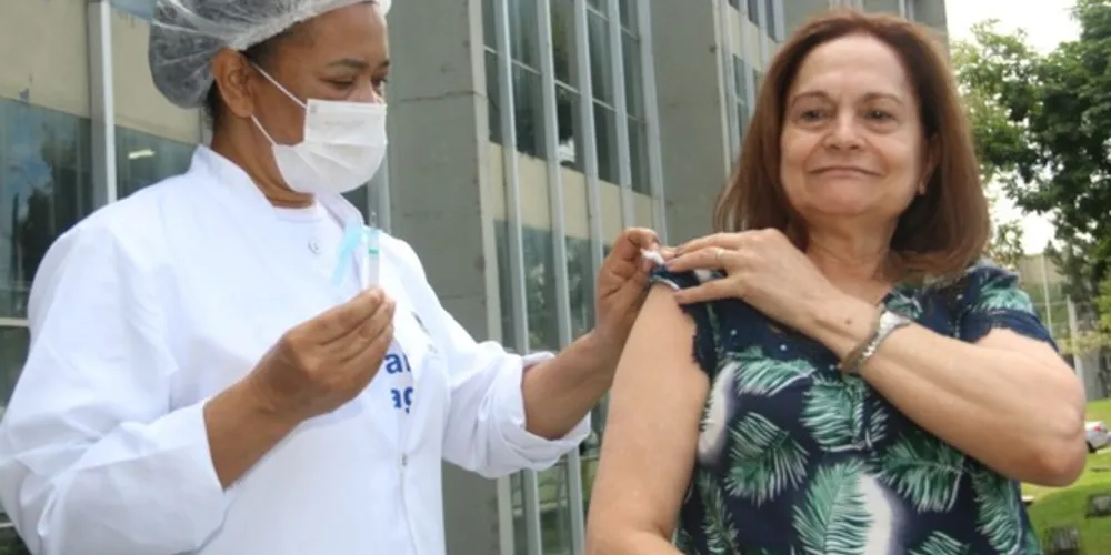 Imagem ilustrativa da imagem SindServ quer adicional para servidores que atuam contra Covid-19