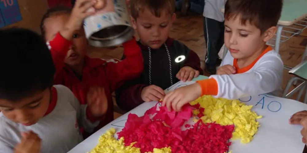 Imagem ilustrativa da imagem Turmas aprendem importância da adaptação escolar