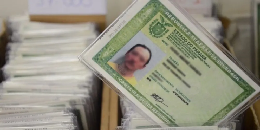 Laço que identifica internacionalmente o autismo será colocado no novo layout do documento de identificação.