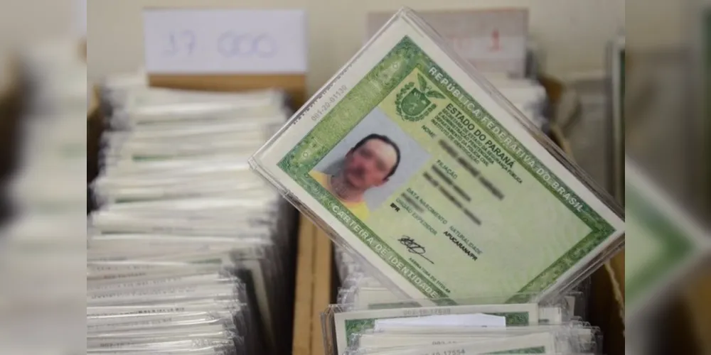 Laço que identifica internacionalmente o autismo será colocado no novo layout do documento de identificação.