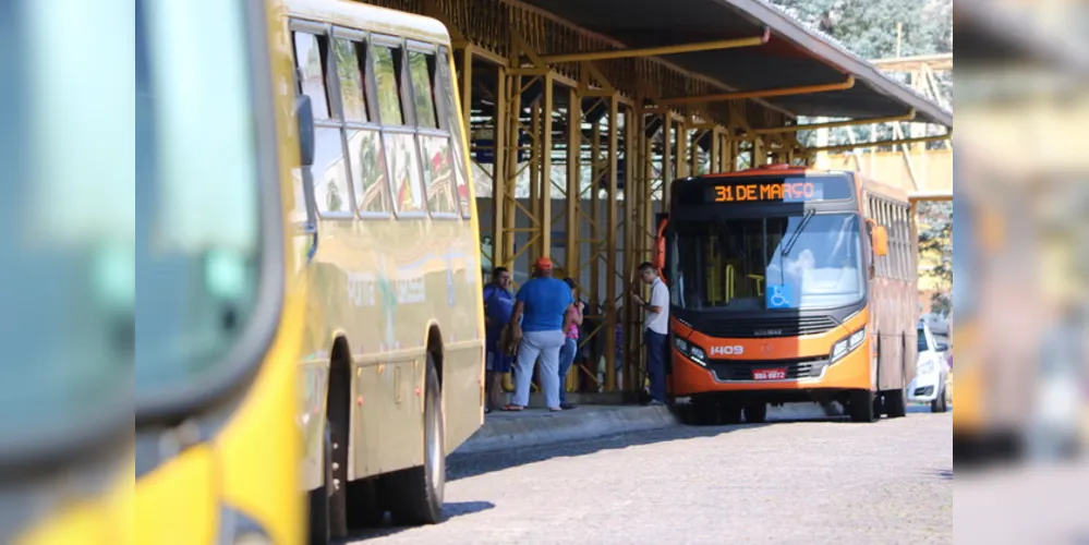 Frota de ônibus volta a operar 100% a partir desta segunda-feira