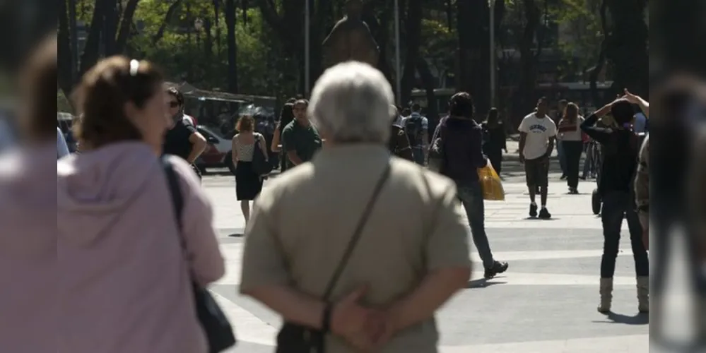 Tomar sol é importante para sintetização da vitamina D