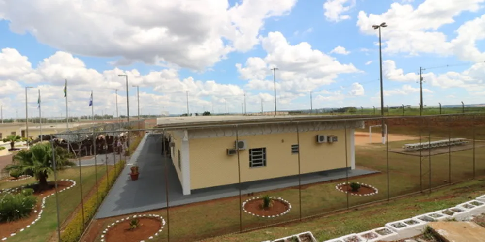 Presos da PEPG devem produzir aproximadamente 6 mil máscaras por dia, segundo Rangel