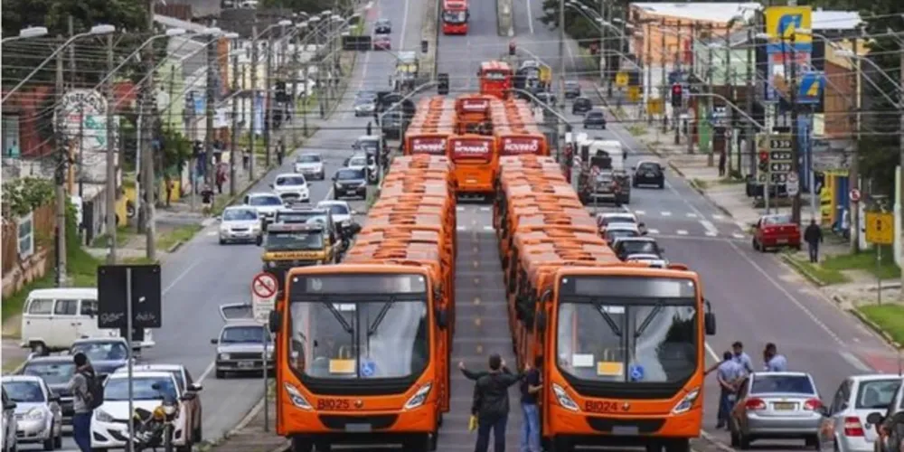 Capital do Paraná registrou a primeira morte na madrugada desta segunda-feira (6)