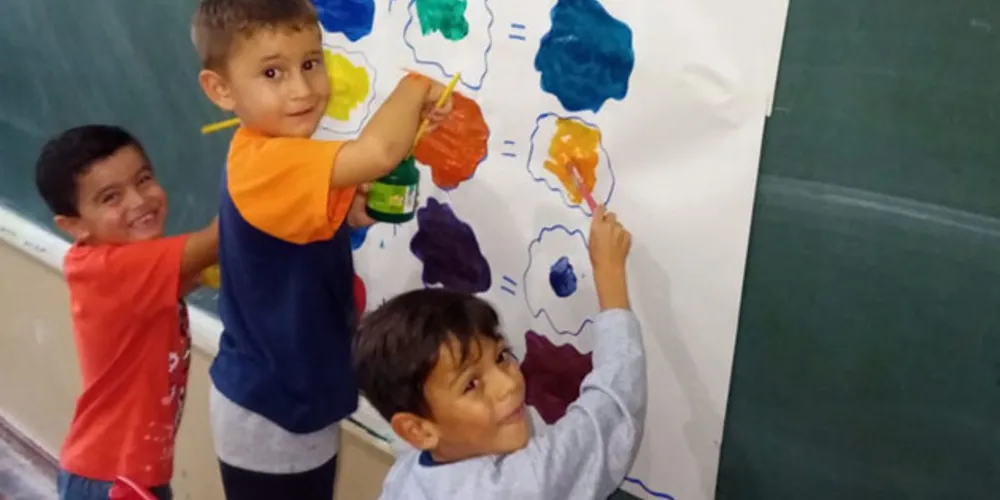 Imagem ilustrativa da imagem Trabalho sobre cores tem 3ª etapa em Piraí do Sul