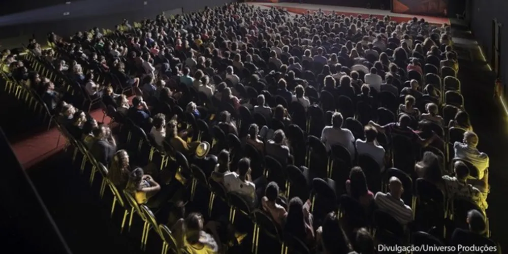 Caso a empresa não consiga oferecer as alternativas de remarcação de evento ou concessão de crédito, o consumidor deverá ter o valor da compra devidamente restituído