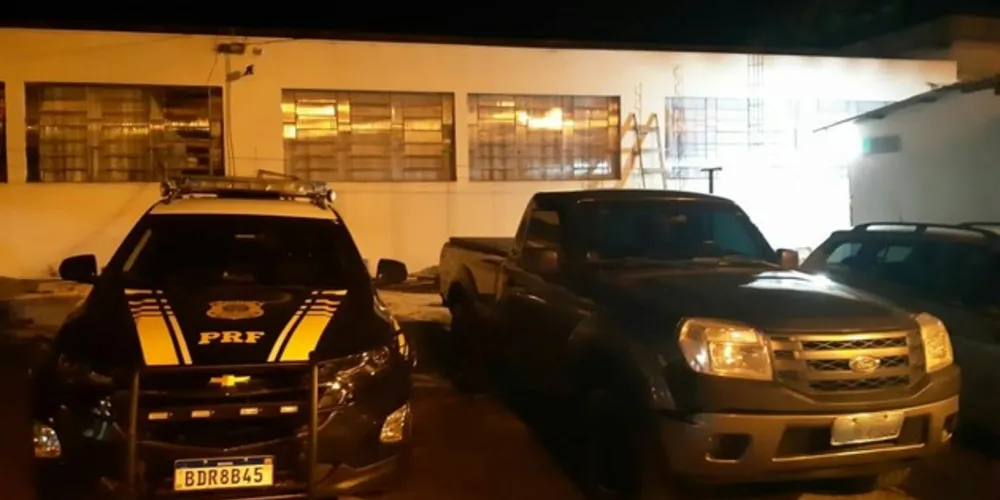 PRF prende golpistas que exigiam resgate de caminhonete furtada