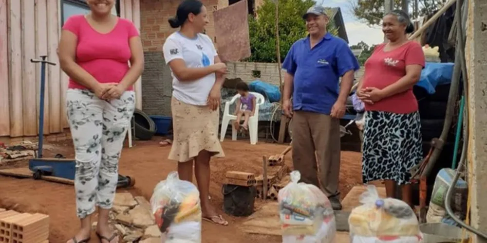 Quase 90 cestas já foram distribuídas pelo projeto