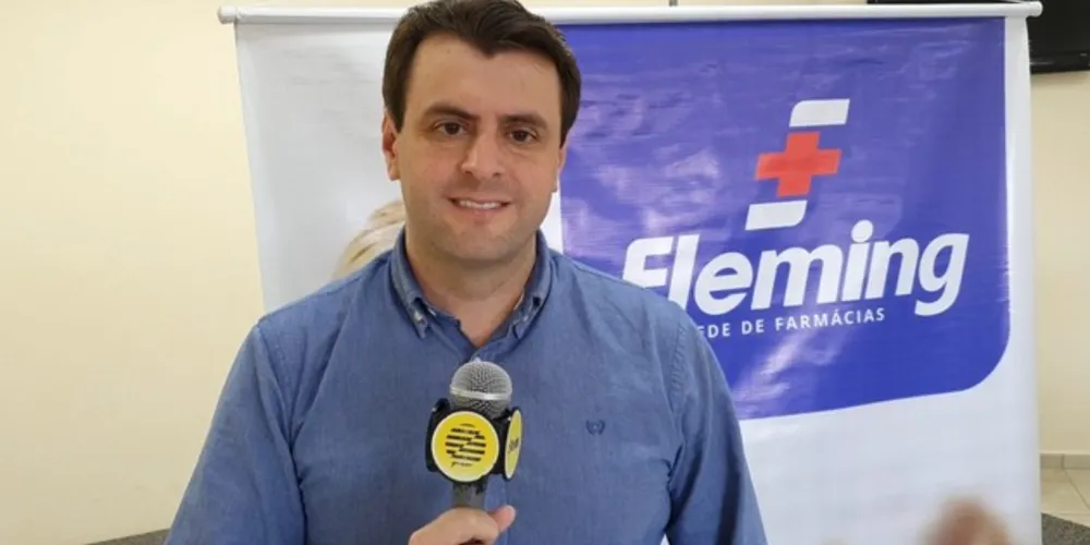Imagem ilustrativa da imagem Fleming oferta drive-in de medicamentos em PG