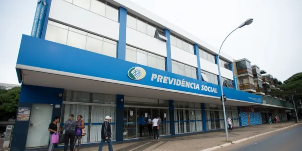 As medidas previstas na portaria foram tomadas para evitar o descolamento dos segurados às agências da Previdência Social