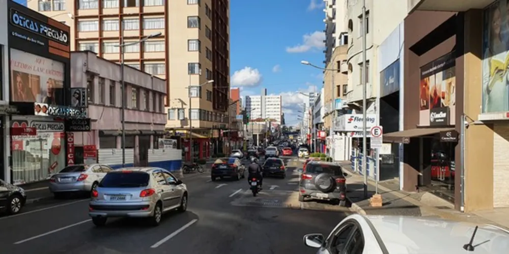 Prefeitura pede à juíza que negue liminar do MP para fechamento do comércio