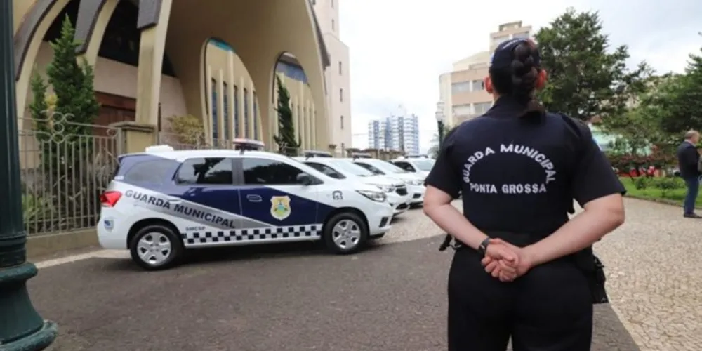 Equipes estão autorizadas a ligar sirenes para que população disperse e mantenha o distanciamento social