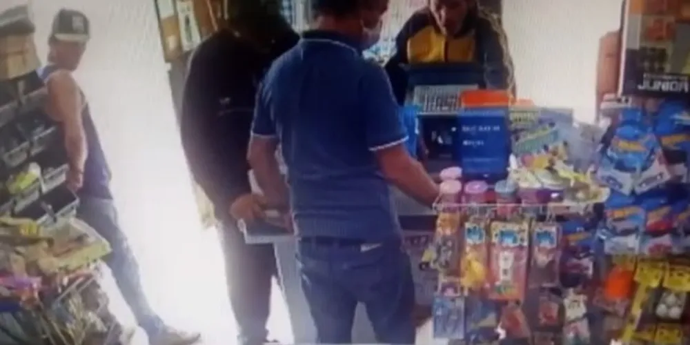 Crime aconteceu por volta das 16 horas