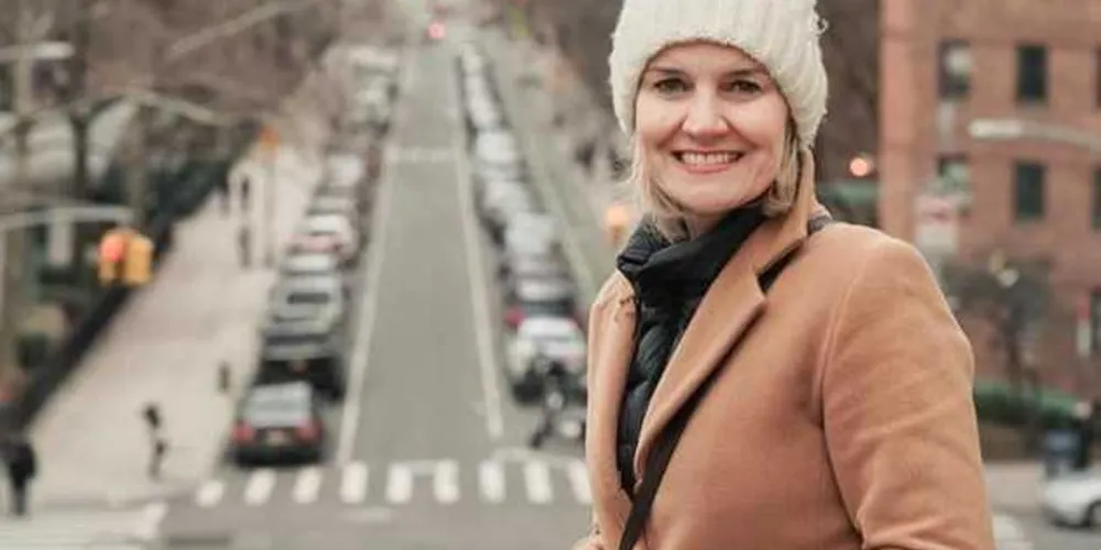 NOVO CICLO - A advogada Ana Paula Parra Leite será muito cumprimentada pela passagem de seu aniversário nesta quarta-feira (22). Da coluna RC os votos de alegrias e realizações.