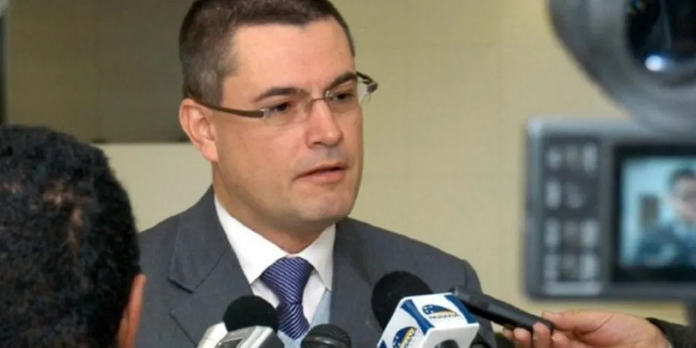 Valeixo foi nomeado por Moro e sua exoneração desagradou ministro da Justiça