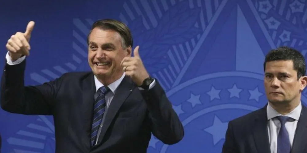 Imagem ilustrativa da imagem Bolsonaro diz que Moro pediu indicação ao STF