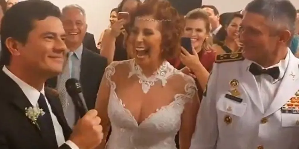 Moro foi padrinho de casamento da deputada